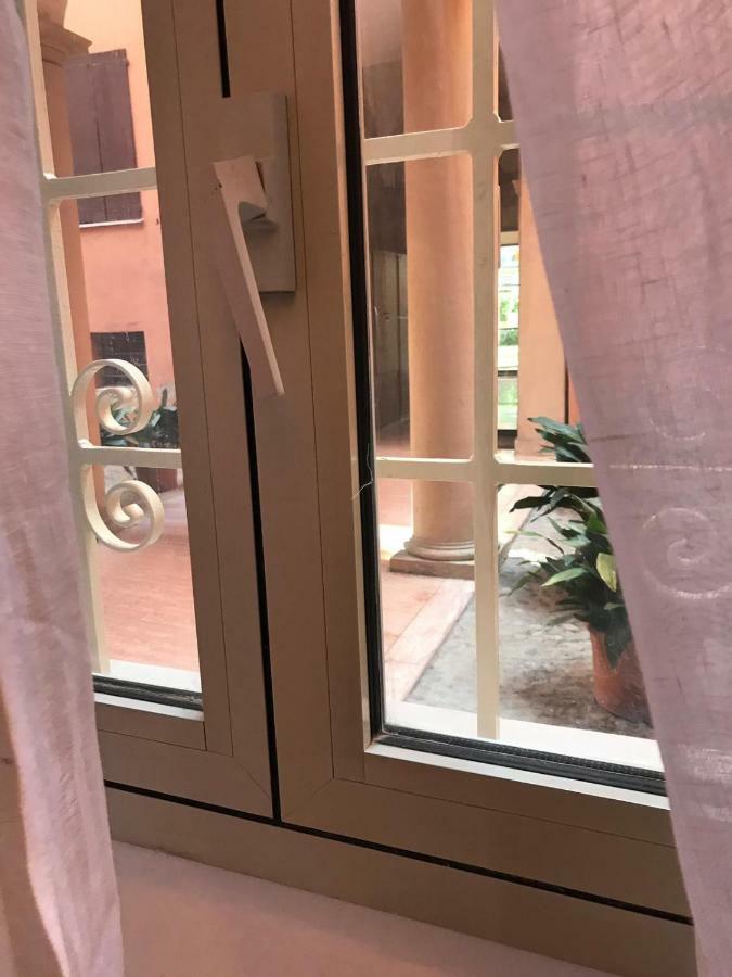 San Carlo Holiday House Bologna Eksteriør bilde